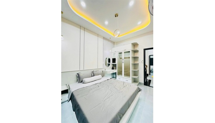 Nhà 45m2, Trệt 2 Lầu full nội thất, HXH Nguễn Tư Giản, Phường 12, Gò Vấp, chỉ 5.75 tỷ