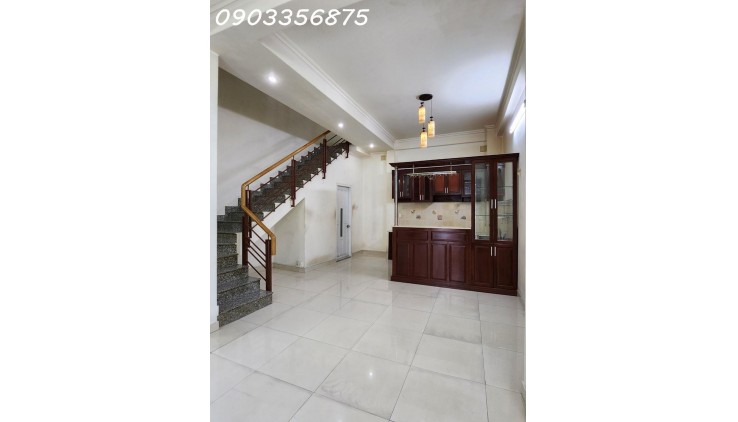 -Quận 11, Bán Nhà Hẻm 8M Sát Mặt Tiền Ngay 3/2-Hồng Bàng,3Tầng Ngang Hiếm 5.6m