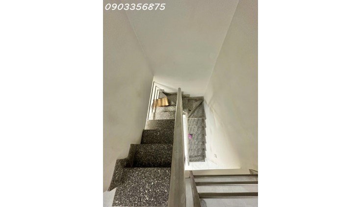 *4.2TỶ-Vài Bước Chân Ra MT Lê Hồng Phong-3/2, 2Tầng-Nở hậu 3.8m DTCN 29.2m2
