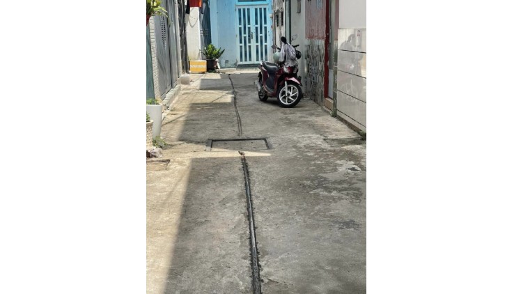 Ch.ủ thở oxy- Hơn 4Tỷ, 42m2, hẻm 3.5m, Gò Vấp