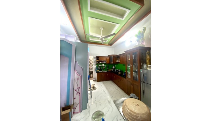 Nhà Lê Văn Khương Thới An Quận 12 79m2 4 Tầng Chỉ 5 Tỷ 8.