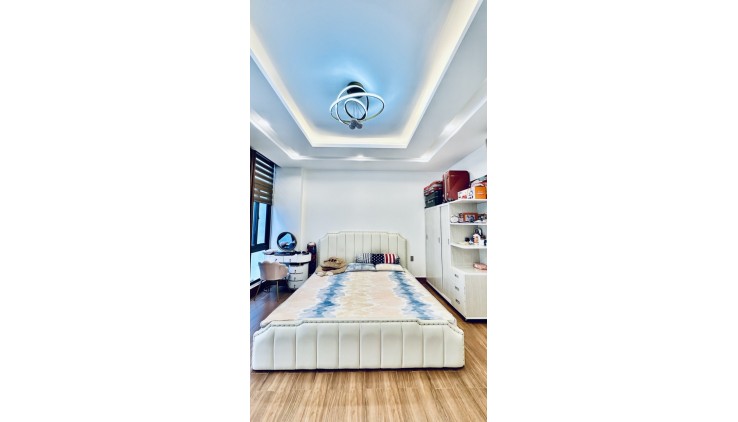 KPL Phường 7 - 5 Tầng - Ngang 5m - Ô tÔ Ngủ trOng nhÀ