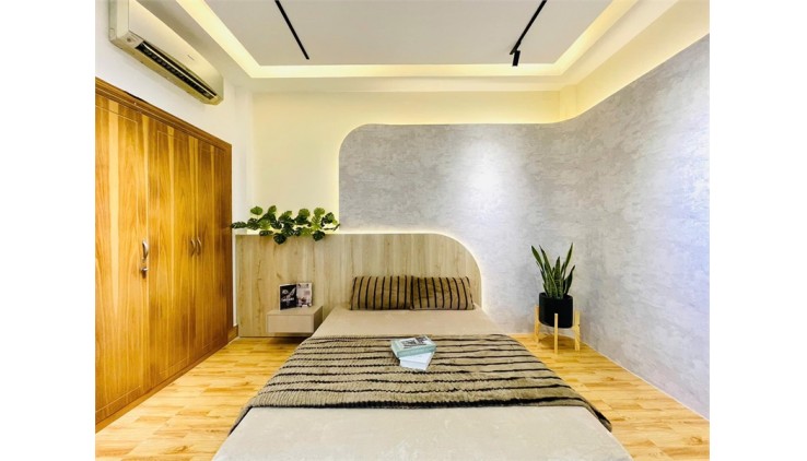 Nhà 4 Tầng full Nội thất, Phòng Xông hơi, DT 4.1x12m, Phạm Văn Chiêu, Gò Vấp.