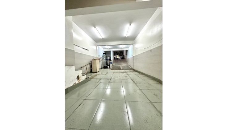 Bán nhà Mặt tiền Khuông Việt - gần Âu Cơ - thông Hòa Bình DT: 4x22m, 6T - 8PN, 12.8 tỷ.