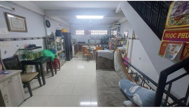 Bán nhà mặt tiền Hoàng Minh Đạo 4,5m x 17m phường 5 quận 8 giá 20 tỷ