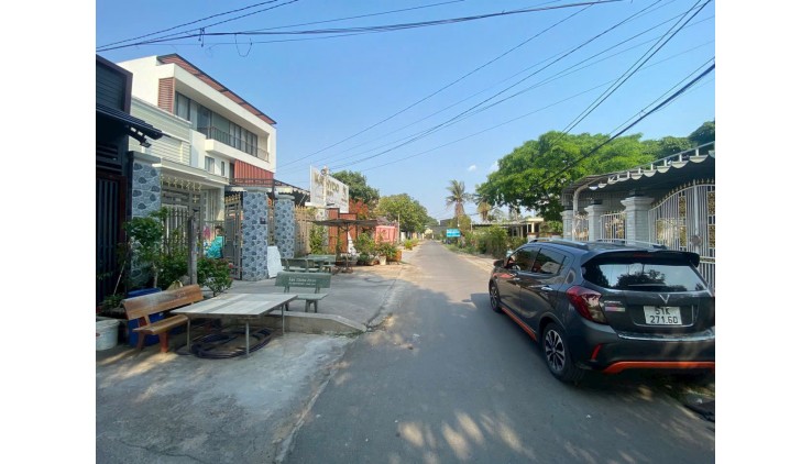 BÁN ĐẤT TẠI MẶT TIÊN ĐƯỜNG SỐ 25, XÃ TÂN THÔNG HỘI, HUYỆN CỦ CHI, TP HCM, GIÁ LÀ 20.5 TỶ