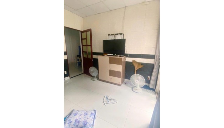 BÁN NHÀ 2 TẦNG BTCT, LÊ LIỄU - P.TÂN QUÝ - KỀ BÊN AEONMALL TÂN PHÚ, DT 40M2, CHỈ 4.05TỶ TL