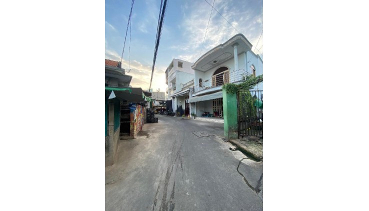 Bán nhà HXH Nguyễn Văn Quá, ĐHT, Q12, 99m2 (6.6x18) x 2 tầng, Chỉ 5.73 tỷ TL giá cũ 6.5tỷ