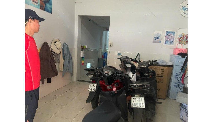 Bán nhà Trường Chinh, Tân Hưng Thuận, Quận 12, 75m2 (5 x 15) x 2 tầng, Chỉ 4.76 tỷ TL
