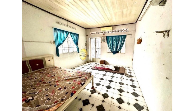 Bán Gấp Căn Nhà Siêu Hiếm Đường Hẻm Nhựa 6.5m Sát Mặt Tiền Đường Huỳnh Tấn Phát
