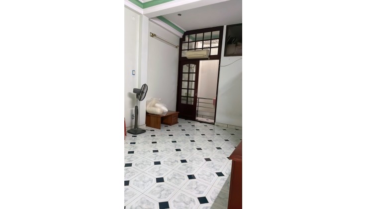 Bán nhà HXH 6m Lạc Long Quân ngay ngã tư Âu Cơ ,  4.8x14m, 4 Tầng - 4PN,  8.6 tỷ (TL)