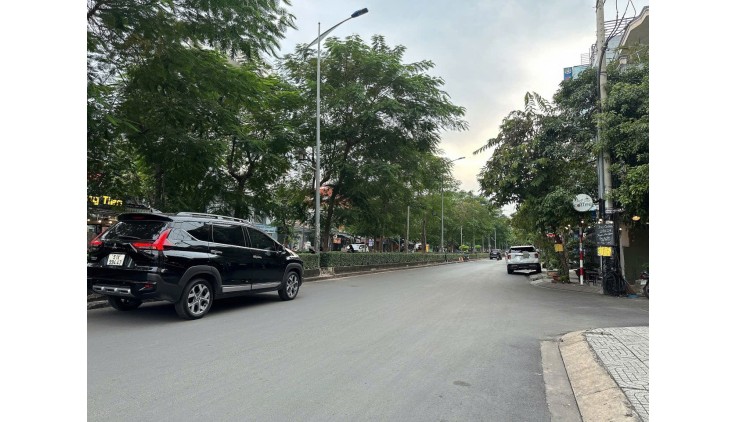 MTKD ngang 5m ngay chợ Căn Cứ K26 85m2 6 tầng Phạm Huy Thông KD đỉnh 18.5 tỷ.