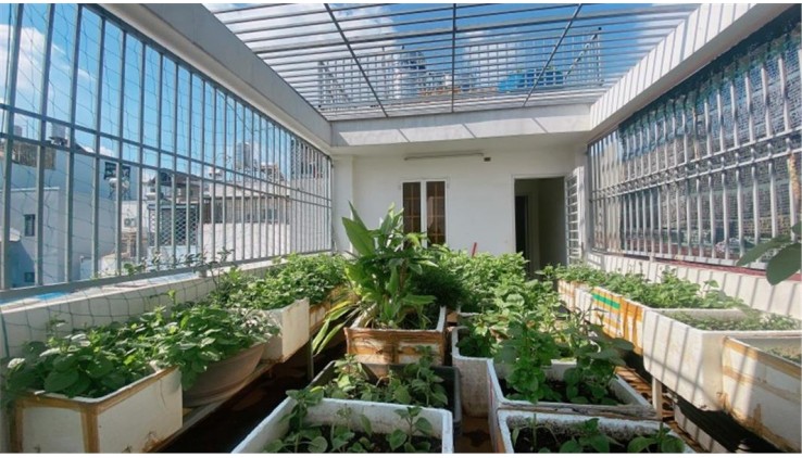 CẦN BÁN NHÀ TRẦN VĂN ĐANG P11 QUẬN 3 DT 34M2 GIÁ CHỈ 3,4TY