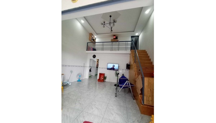 Bán nhà Long Bình Q.9 - Hẻm ba gác - 8.5x13 - SHR - 2 Tầng - 2 Tỷ 44