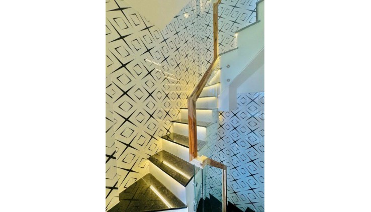Bán nhà đẹp Bình Thạnh - HXH đỗ cửa - 3 Tầng - SHR - Nhỉnh 3 Tỷ