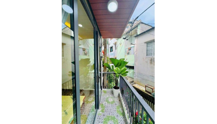 Bán nhà HXH Nguyên Hồng Bình Thạnh - 3x6 - 3 Tầng - 2PN - Chỉ 3 Tỷ 23