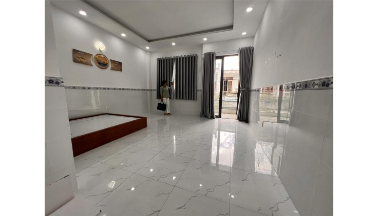 Bán nhà đường Lô Tư KP 2 Bình Hưng Hòa A Bình Tân 0767593939