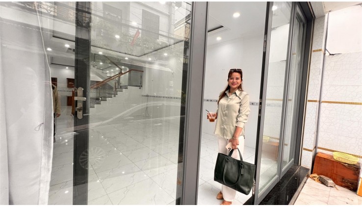 Bán nhà đường Lô Tư KP 2 Bình Hưng Hòa A Bình Tân 0767593939