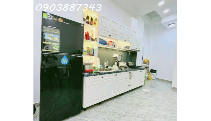 Bán Nhà Hẻm Ô Tô - Đường Phan Đăng Lưu - Quận Phú Nhuận - 4 Tầng - Chỉ 8Tỷ xíu.