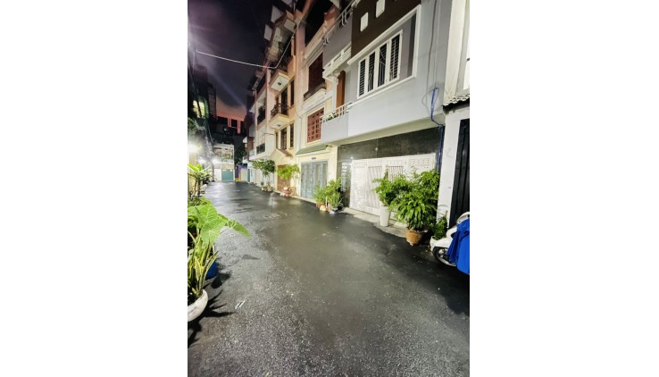 Bán nhà mới đường Cửu Long - Lam Sơn, F2, Tân Bình, 5x10m, 5 Tầng - 4 PN, 12.5 tỷ