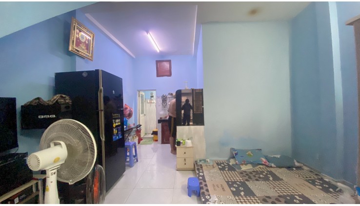 HÀNG HIẾM, LOTTEMART 5 PHÚT, SÂN BAY 15 PHÚT, 2 TẦNG, SÀN BTCT 43M2, 2 PN,2WC, SÁT MT THỐNG NHẤT GÒ VẤP.