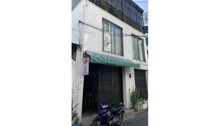 **Bán nhà hẻm Cách Mạng Tháng 8, Tân Bình** gần cv Lê Thị Riêng; 80m2