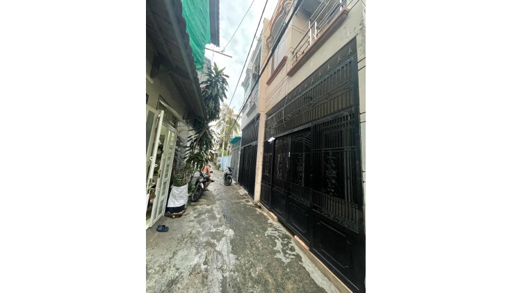 Tiểu Học Phan Chu Trinh cs2 - Hẻm 3.5m - (3.5 x 12.5)m - 4 Phòng ngủ