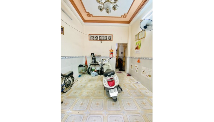 Tiểu Học Phan Chu Trinh cs2 - Hẻm 3.5m - (3.5 x 12.5)m - 4 Phòng ngủ