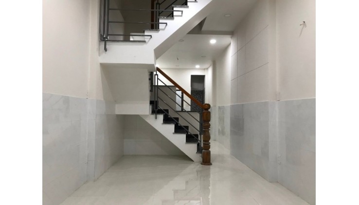 Ngay Nhà Thiếu nhi Quận - Hẻm 3.7m - DTCN 45m2 - Đúc 2 Lầu