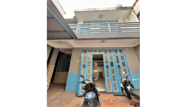Bán nhà đường Cách Mạng Tháng 8, P10, Q3, 122m2, 2 tầng, ngang 6m, nở hậu, giá rẻ