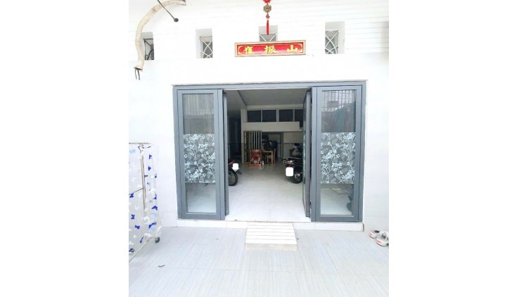 Bán nhà HXH Chu Văn An, P12, Bình Thạnh, 60m2, 3 tâng, chỉ nhinh 6 tỷ.