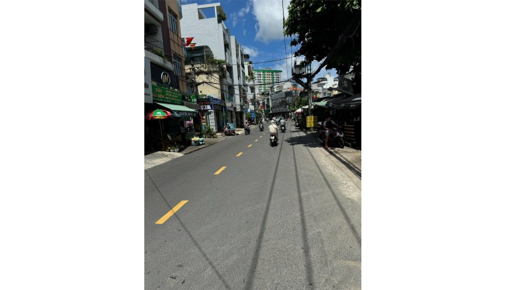 **Bán nhà mặt tiền Ba Vân, phường 14 Tân Bình; (4*18) vuông, không lỗi