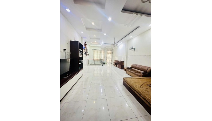 *Bán nhà mặt tiền Lạc Long Quân, phường 8, Tân BÌnh- 186m2 -29 tỷ
