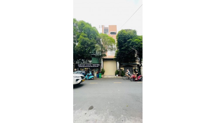 *Bán nhà mặt tiền Lạc Long Quân, phường 8, Tân BÌnh- 186m2 -29 tỷ
