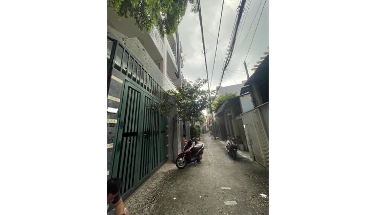Bán hẻm 656 Quang Trung - Hẻm thông 3G - DT 51m2 - 3 PN