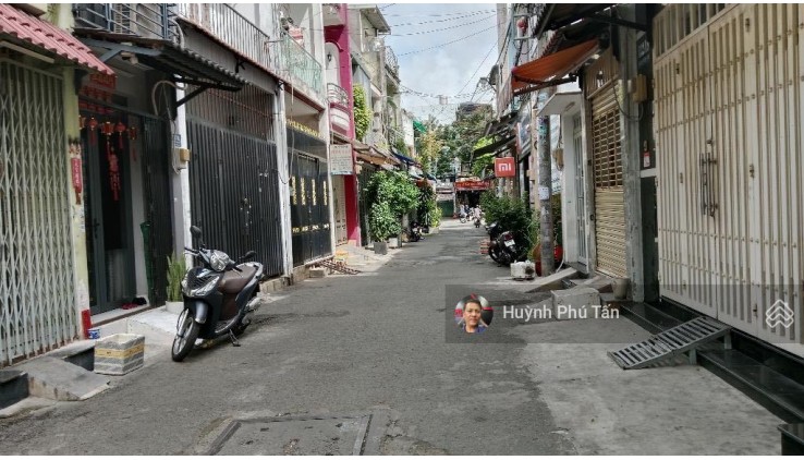 Bán nhà HXH 4 tầng P.Phú Trung 40m2 kế Tân Bình nhà mới giá chỉ 5 tỷxx