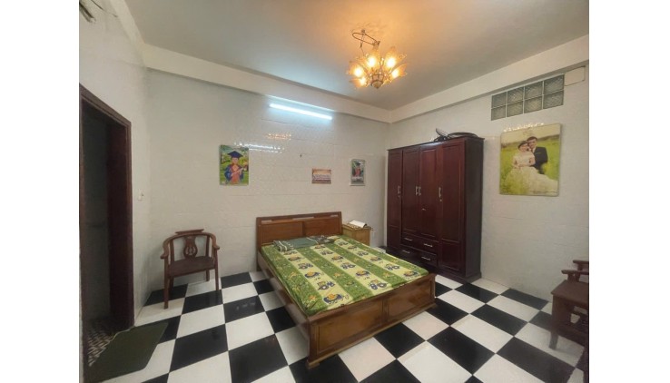 Bán nhà 7.5 tỷ. Linh Chiểu,  Thủ Đức. 83m2, 5 tầng, 7.5 tỷ.