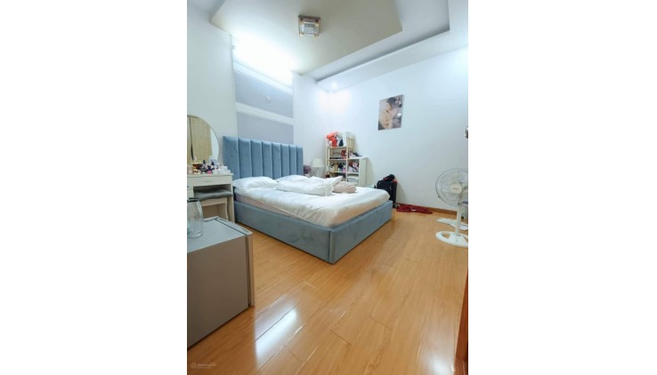 Gò Dầu - Hẻm nhựa 4m - Trệt 2 lầu - Chủ bán gấp cho con đi du học - Nhà còn mới như hình