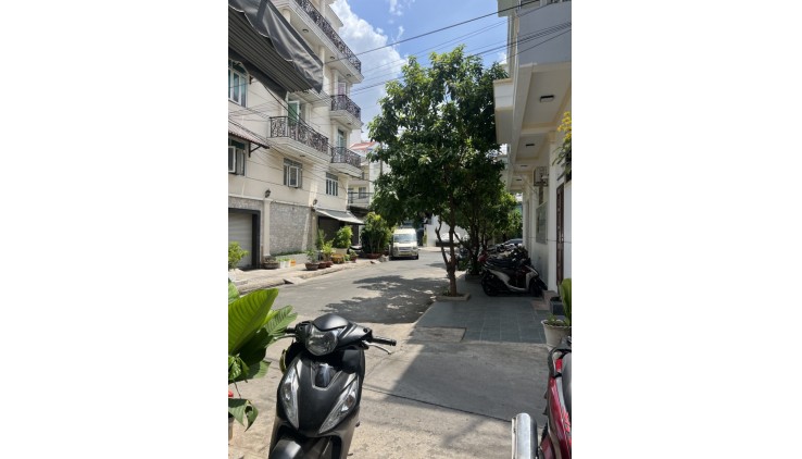 Bán nhà HXH thông ~60m2 5 Tầng ST, căn góc, thoáng mát gần KCN Tân Bình gí chỉ 8 tỷ xx