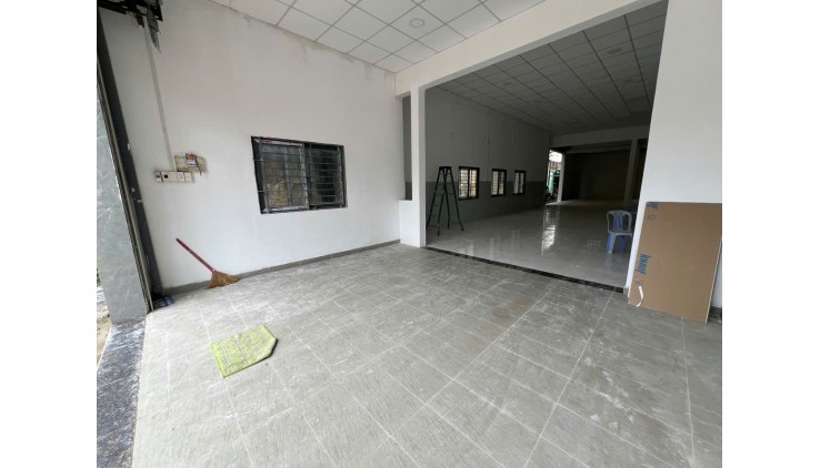 BÁN NHÀ 2 MẶT TIỀN ĐƯỜNG PHAN VĂN HỚN, P TÂN THỚI NHẤT, Q12, TPHCM, GIÁ LÀ 24.9 TỶ