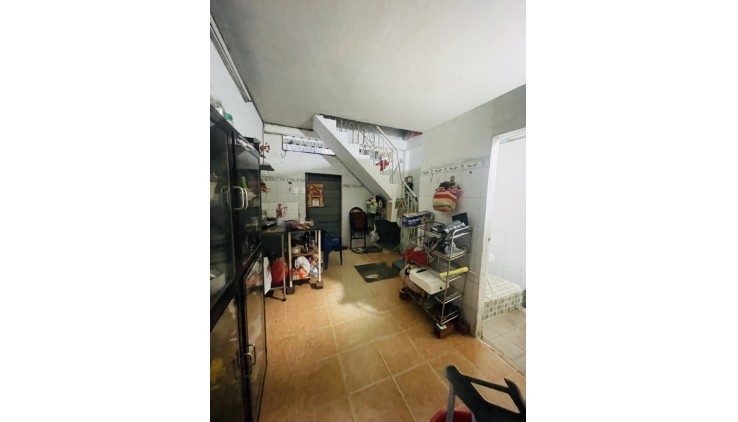Bán nhà Mặt tiền Phạm Thế Hiển - Phường 3, Q8, DT: 4.5x22m, 2 tầng cũ  tiện xây,  13.9 tỷ.