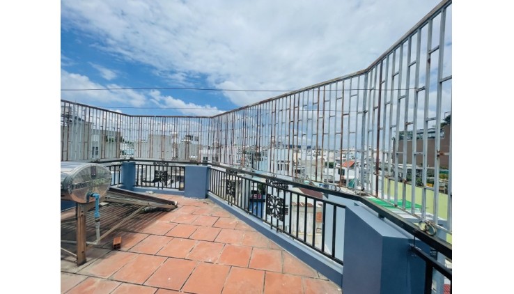 Bán nhà Mặt tiền Phạm Thế Hiển - Phường 3, Q8, DT: 4.5x22m, 2 tầng cũ  tiện xây,  13.9 tỷ.