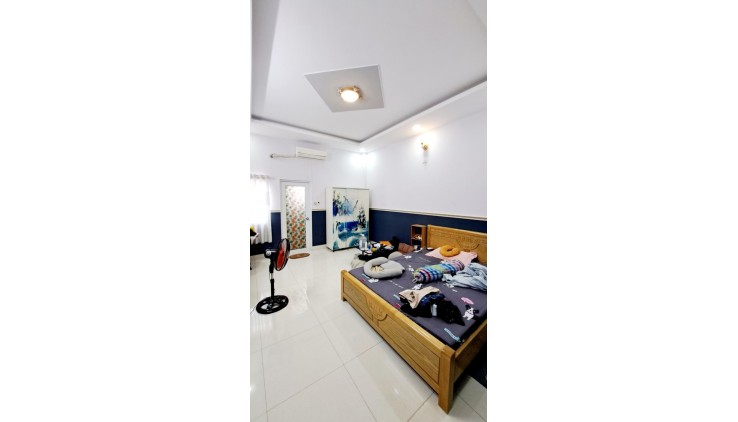 Nhà Nguyễn Thị Xinh Thới An Quận 12 76m2 4 Tầng Chỉ 5 Tỷ 2..