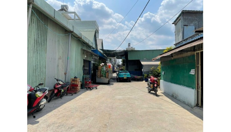 Bán 2 lô đất đường Dương Thị Mười, ngày CV PM Quang Trung, DT: 4.5x22m, giá 5 tỷ