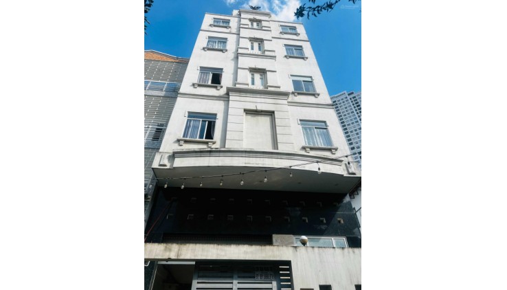 Bán CHDV dòng tiền 150tr/tháng, DT 25x30m CN: 830m2, sẵn 67 phòng cho thuê giá 39 tỷ TL