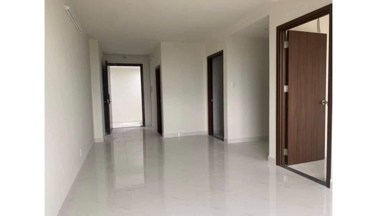 Bán căn hộ 2pn,2wc, 71m2, 2 ty5 , mặt tiền phạm thế hiển q.8