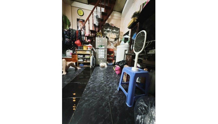 Bán Nhà Đ.Hồng Lạc, Phường 10, Tân Bình, 17m2, Sổ Hồng Riêng, Hẻm Thông, Giá 2.1 Tỷ TL