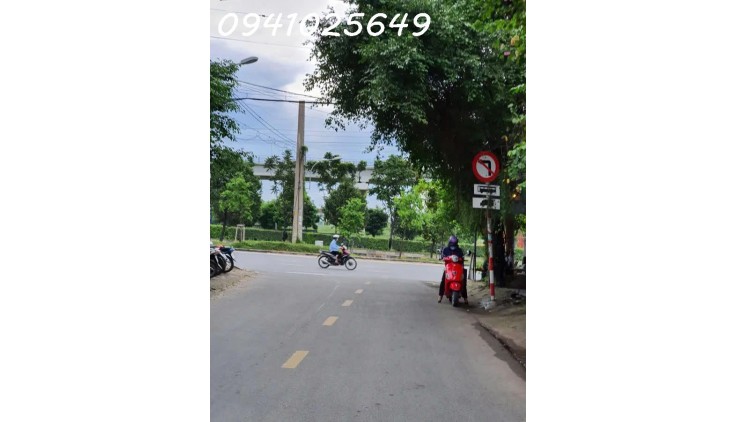 Bán Đất MT Trương Văn Thành gần Vincom Lê Văn Việt, Hiệp Phú, Q9, TpHCM