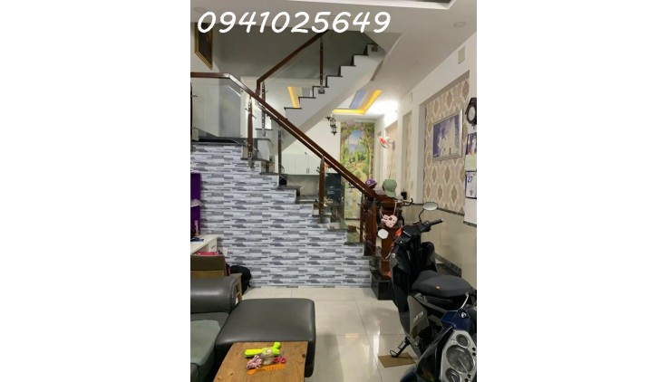 Bán căn nhà 3 lầu có sân thượng HXH đường 22 Linh Đông, Thủ Đức, giá còn 6.25tỷ.