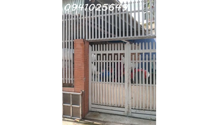 Bán nhà cấp 4 HXH đường 207, phường Tân Phú, Quận 9, diện tích 57m2, giá rẻ 3.1 tỷ